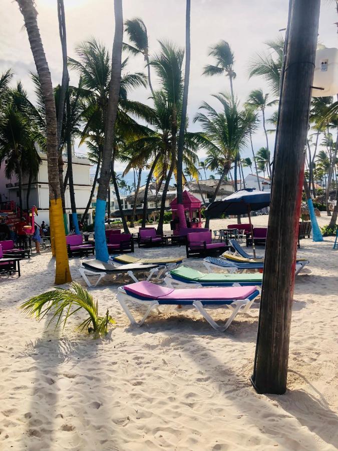 Ducassi Rooftop Pool Luxury Suites Beach Club And Spa Bavaro Exterior photo